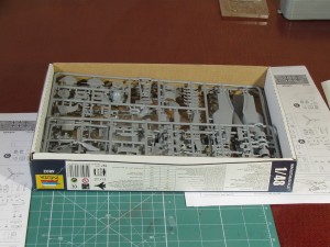 Messerschmitt Bf-109 F2 Звезда 1/48. Что в коробке?